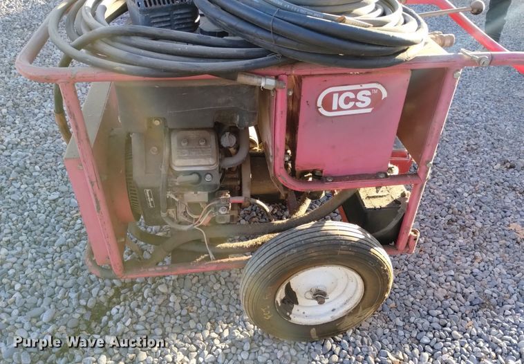 image for item LN9912 ICS hydraulic chainsaw 