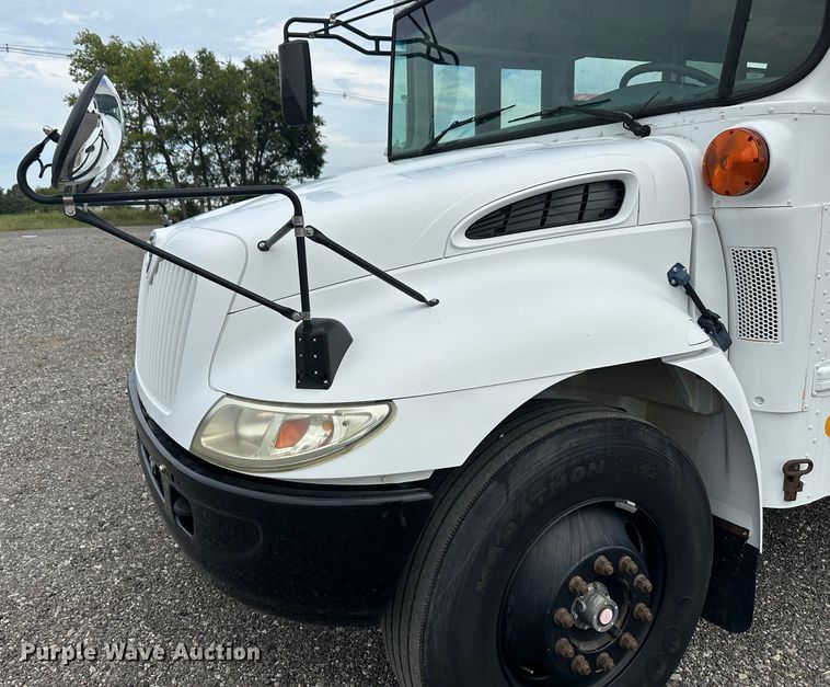 image for item LV9055 2008 International CE200 school bus