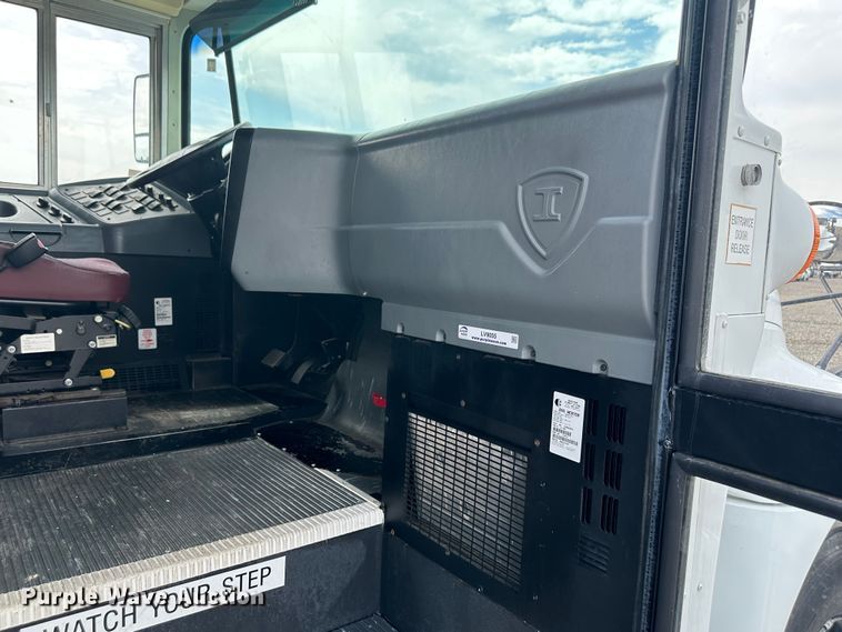 image for item LV9055 2008 International CE200 school bus