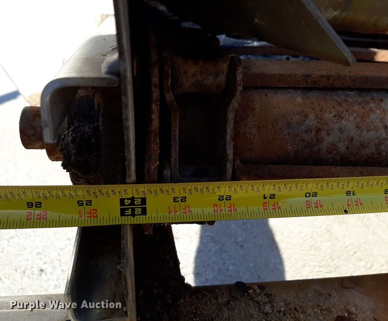 image for item LY9036 Flink spreader