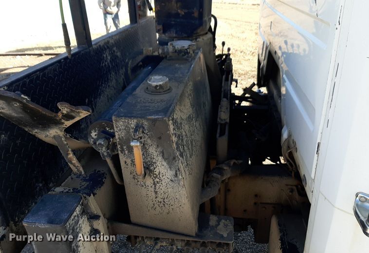 image for item LY9037 1999 Freightliner FL70 crane truck