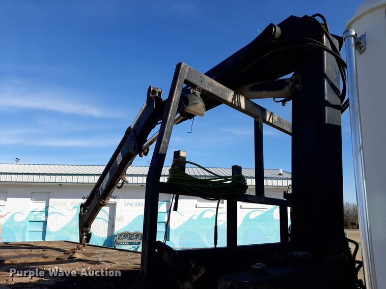 image for item LY9037 1999 Freightliner FL70 crane truck