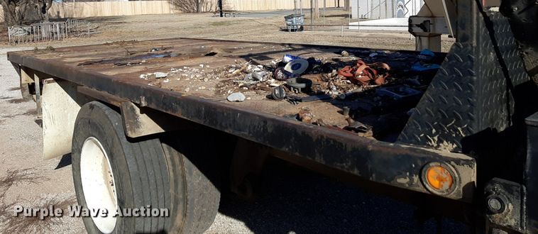 image for item LY9037 1999 Freightliner FL70 crane truck