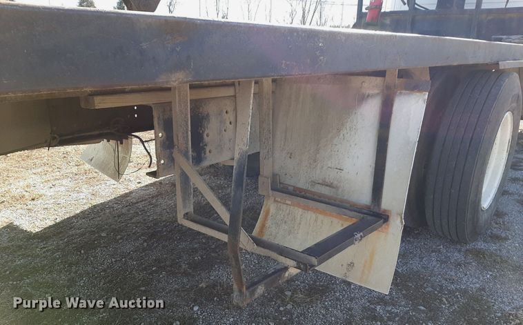 image for item LY9037 1999 Freightliner FL70 crane truck