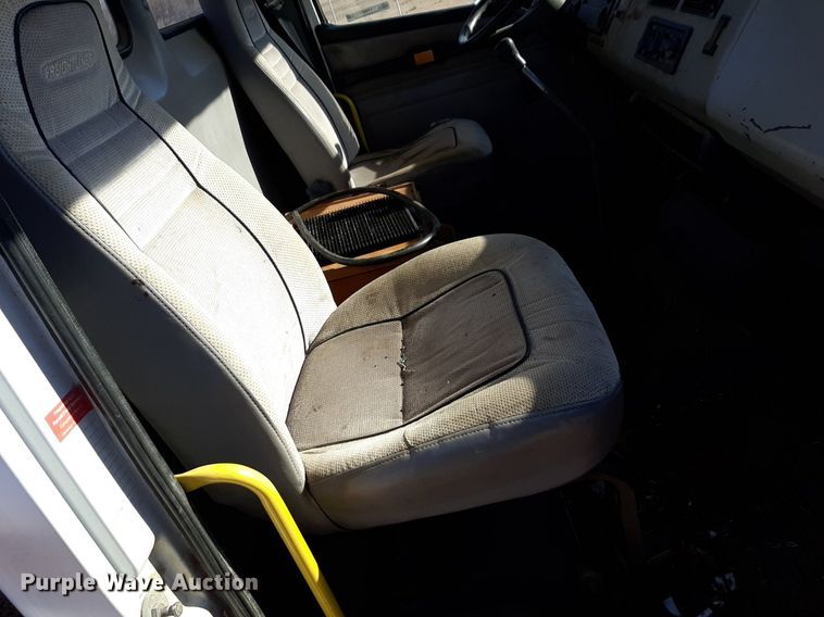 image for item LY9037 1999 Freightliner FL70 crane truck