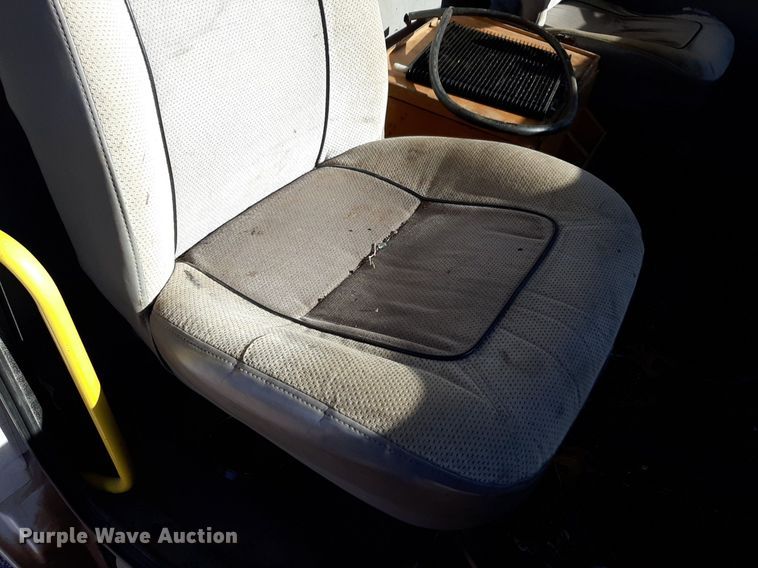 image for item LY9037 1999 Freightliner FL70 crane truck