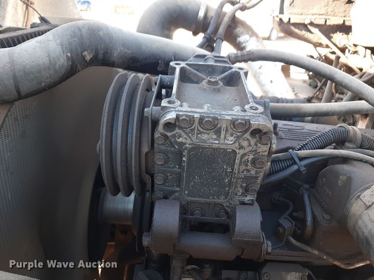 image for item LY9037 1999 Freightliner FL70 crane truck