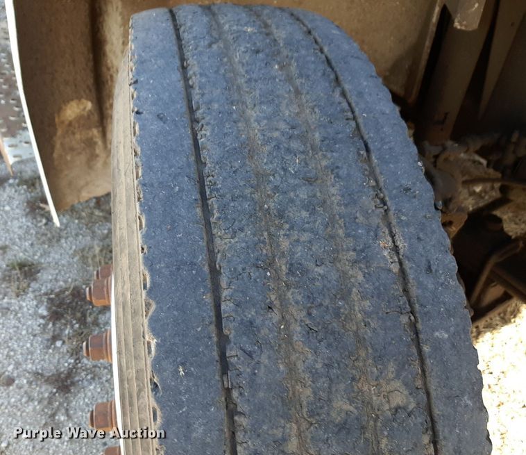 image for item LY9037 1999 Freightliner FL70 crane truck