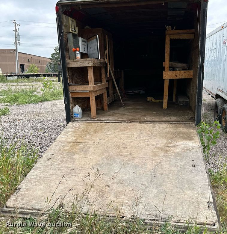 image for item MQ9398 1992 Haulmark enclosed cargo trailer