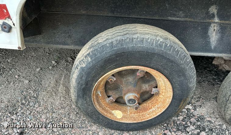 image for item MQ9398 1992 Haulmark enclosed cargo trailer