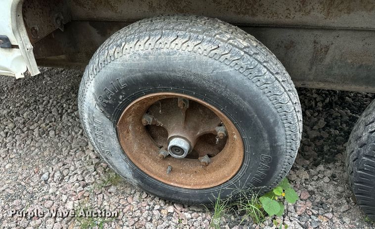 image for item MQ9398 1992 Haulmark enclosed cargo trailer