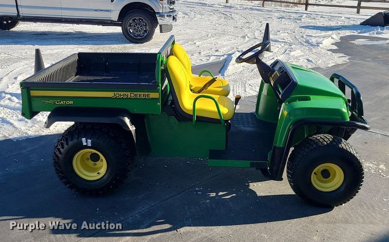image for item MQ9573 John Deere Gator TS utility vehicle