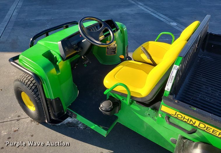 image for item MQ9573 John Deere Gator TS utility vehicle
