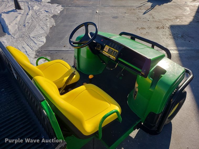 image for item MQ9573 John Deere Gator TS utility vehicle