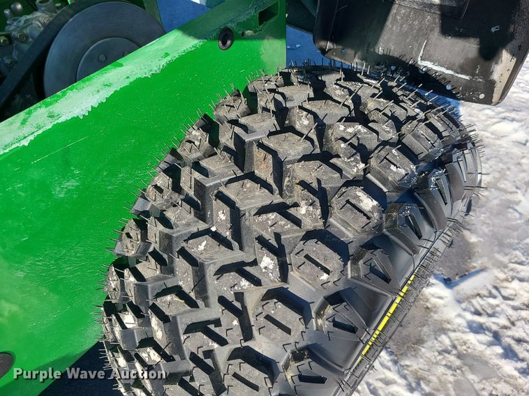 image for item MQ9573 John Deere Gator TS utility vehicle