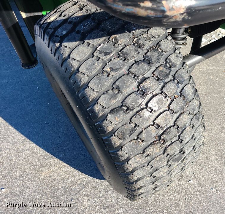 image for item MQ9573 John Deere Gator TS utility vehicle