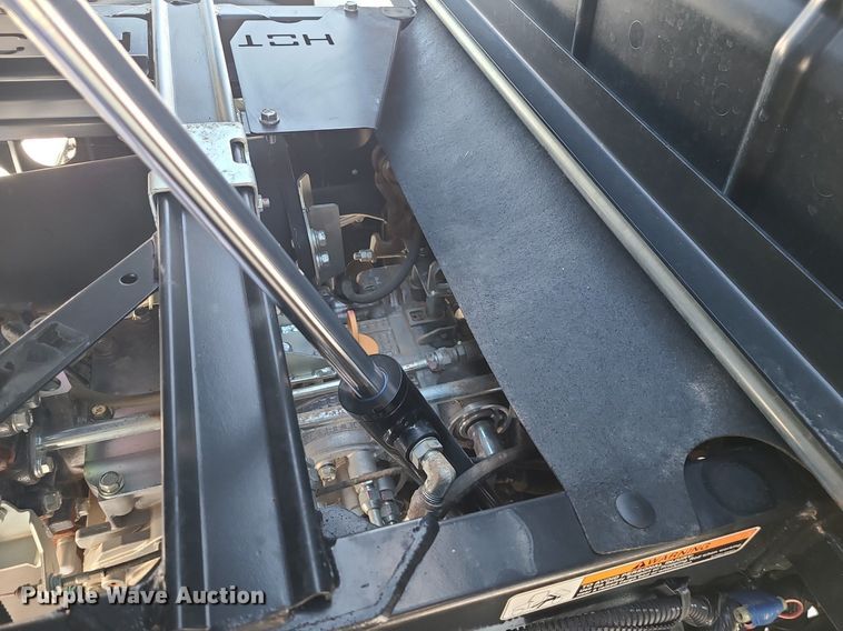 image for item MQ9574 Kubota RTVX1140 utility vehicle