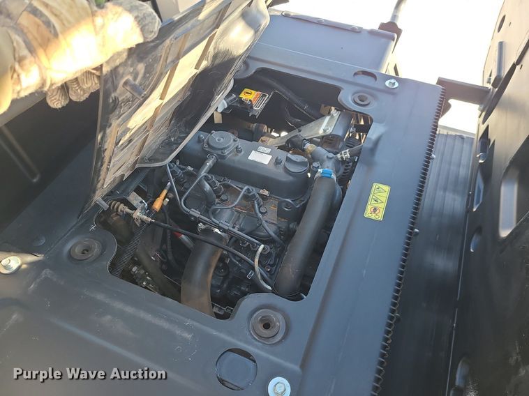 image for item MQ9574 Kubota RTVX1140 utility vehicle