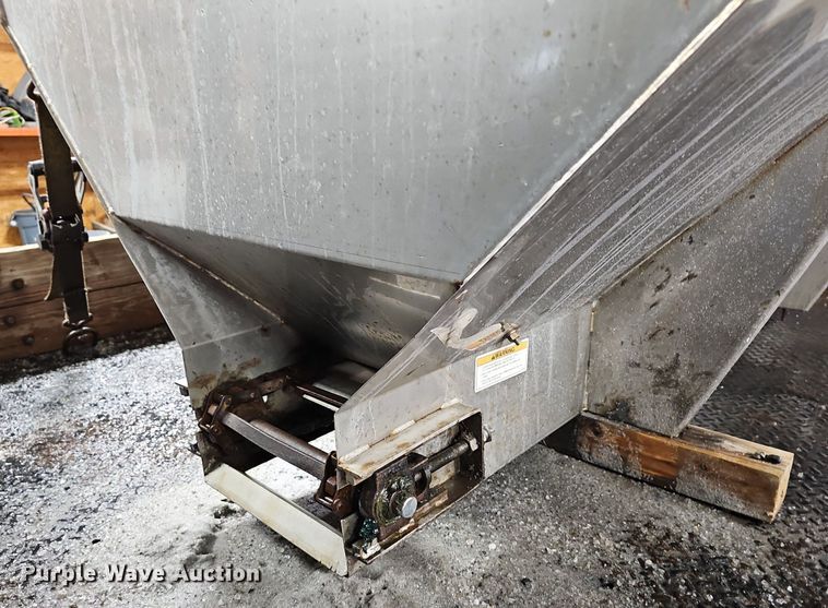 image for item NE9403 2016 Buyers SaltDogg S.S spreader