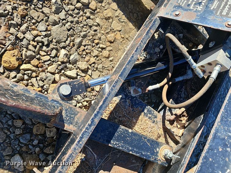 image for item NE9423 DPM 2 skid steer nursery jaws