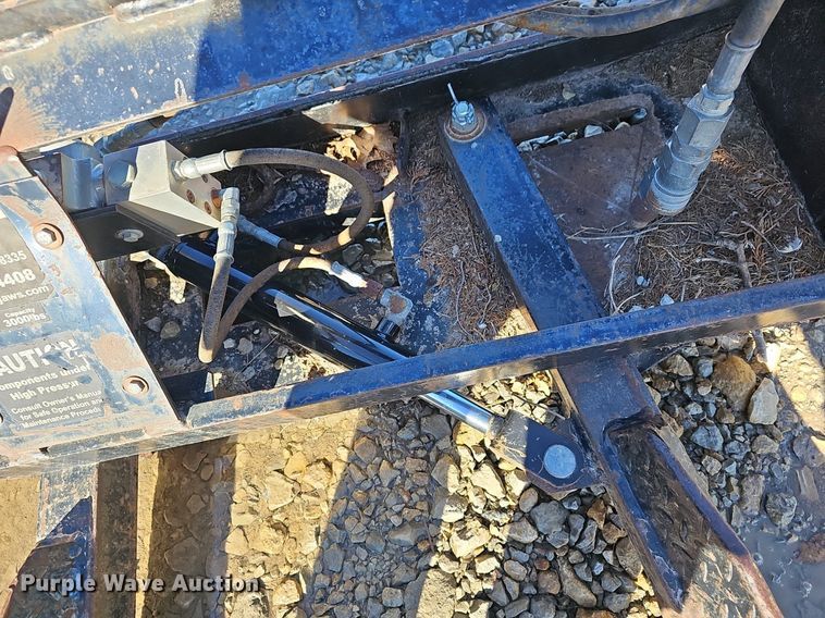 image for item NE9423 DPM 2 skid steer nursery jaws