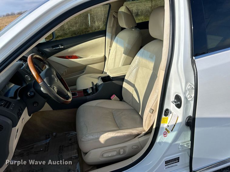 image for item NE9610 2011 Lexus  ES 350  