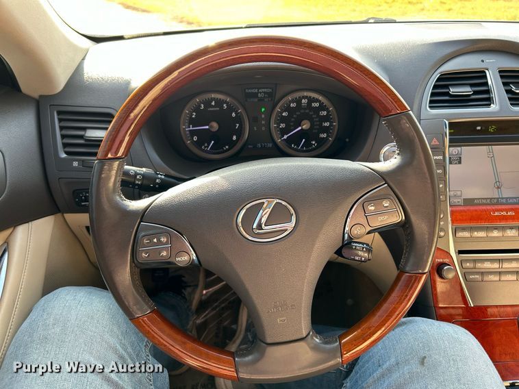 image for item NE9610 2011 Lexus  ES 350  