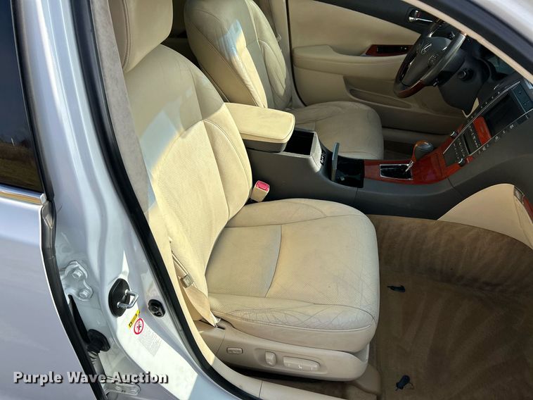 image for item NE9610 2011 Lexus  ES 350  