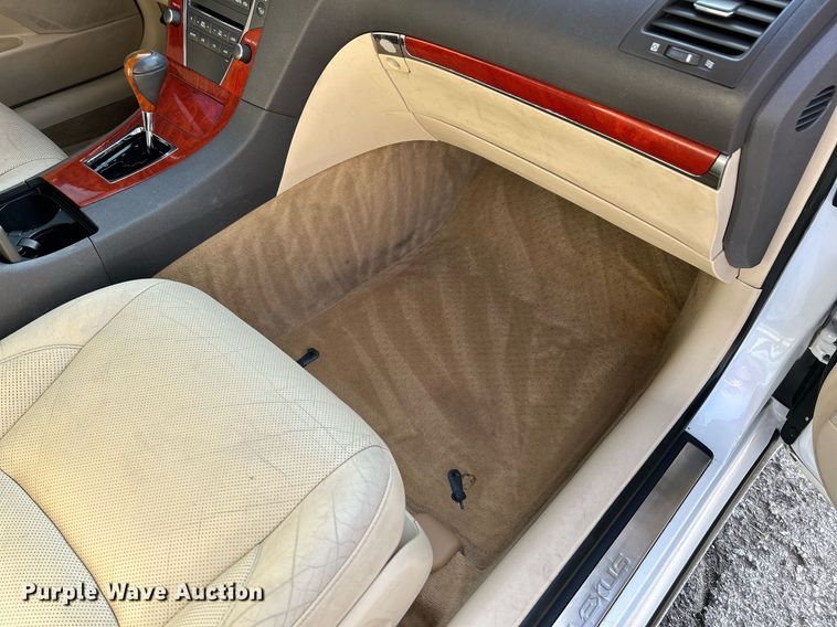 image for item NE9610 2011 Lexus  ES 350  