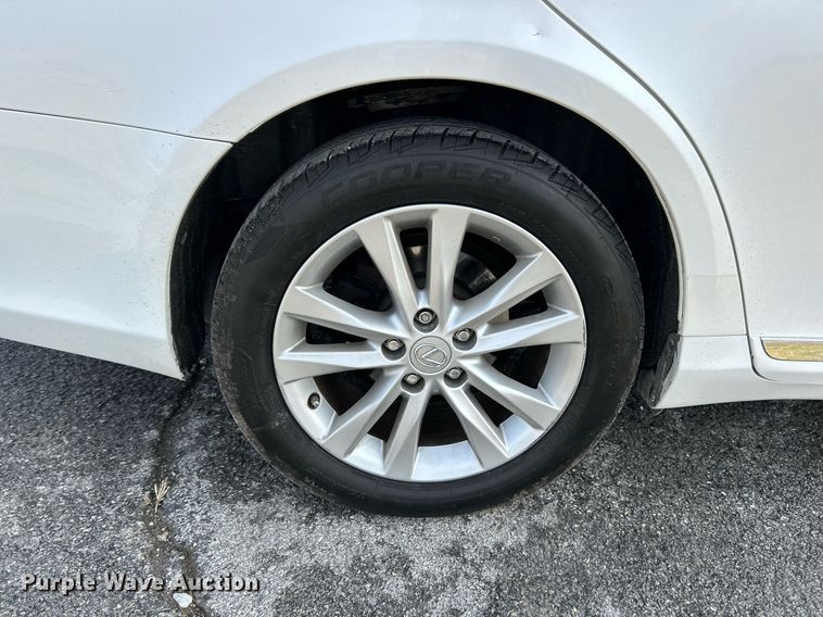 image for item NE9610 2011 Lexus  ES 350  