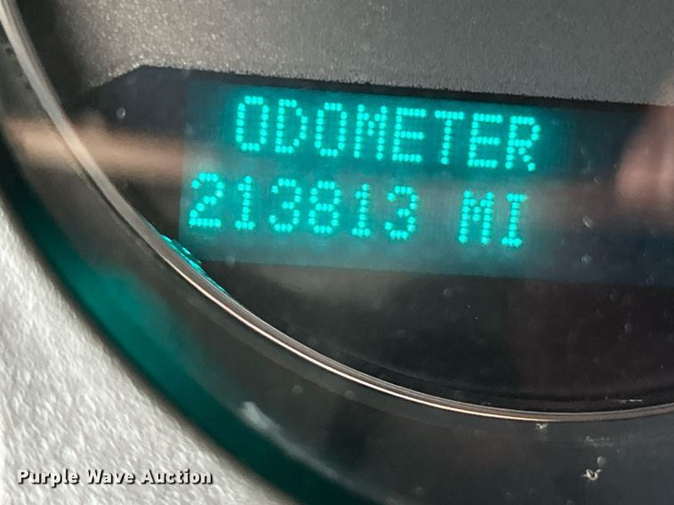 image for item NE9616 2012 Chevrolet Suburban  SUV