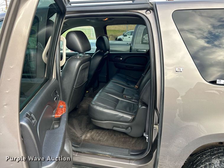 image for item NE9616 2012 Chevrolet Suburban  SUV