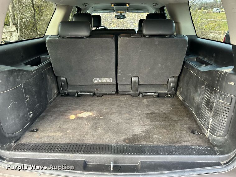 image for item NE9616 2012 Chevrolet Suburban  SUV