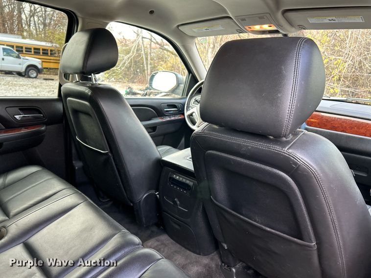 image for item NE9616 2012 Chevrolet Suburban  SUV