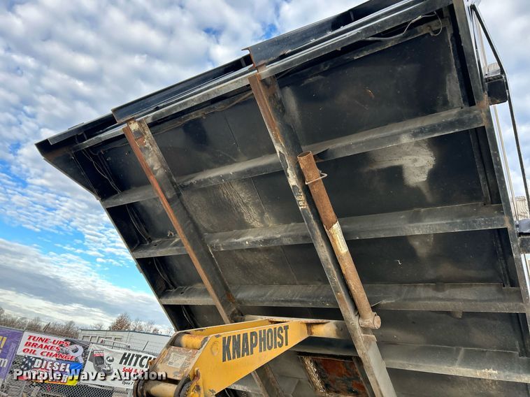 image for item NE9661 2014 Ford F550 Super Duty XL  dump flatbed truck