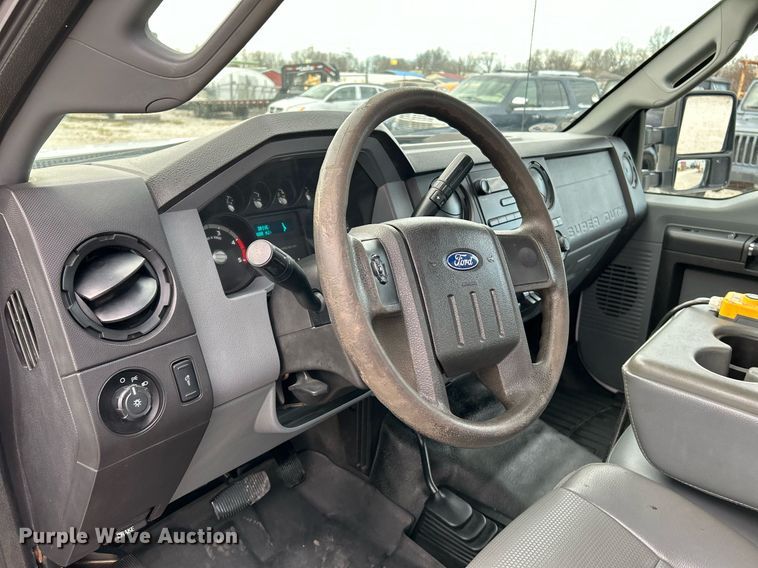 image for item NE9661 2014 Ford F550 Super Duty XL  dump flatbed truck