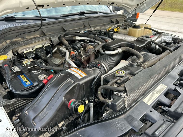 image for item NE9661 2014 Ford F550 Super Duty XL  dump flatbed truck