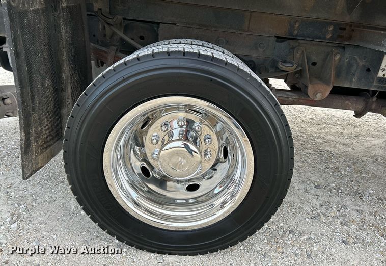 image for item NE9661 2014 Ford F550 Super Duty XL  dump flatbed truck