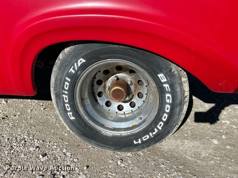 image for item NE9688 1962 Ford F100 pickup truck