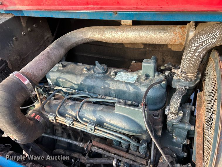 image for item NE9692 2003 Moffett M5500 forklift