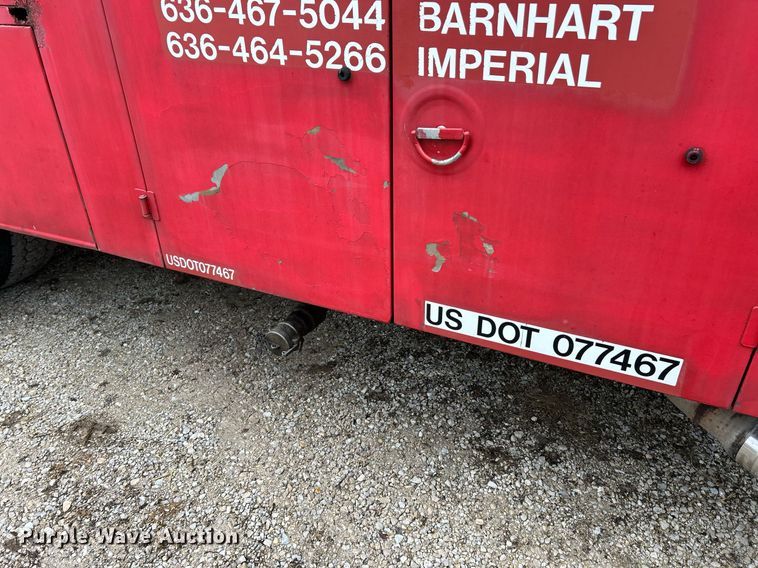 image for item NE9693 1999 Sterling L7501 fuel truck