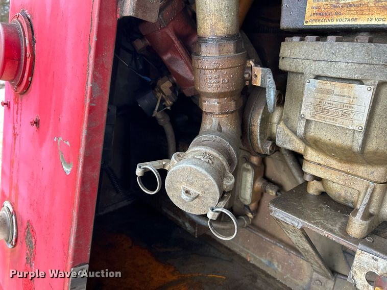 image for item NE9693 1999 Sterling L7501 fuel truck