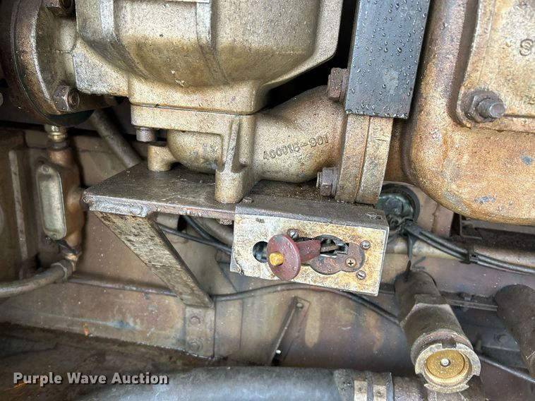 image for item NE9693 1999 Sterling L7501 fuel truck