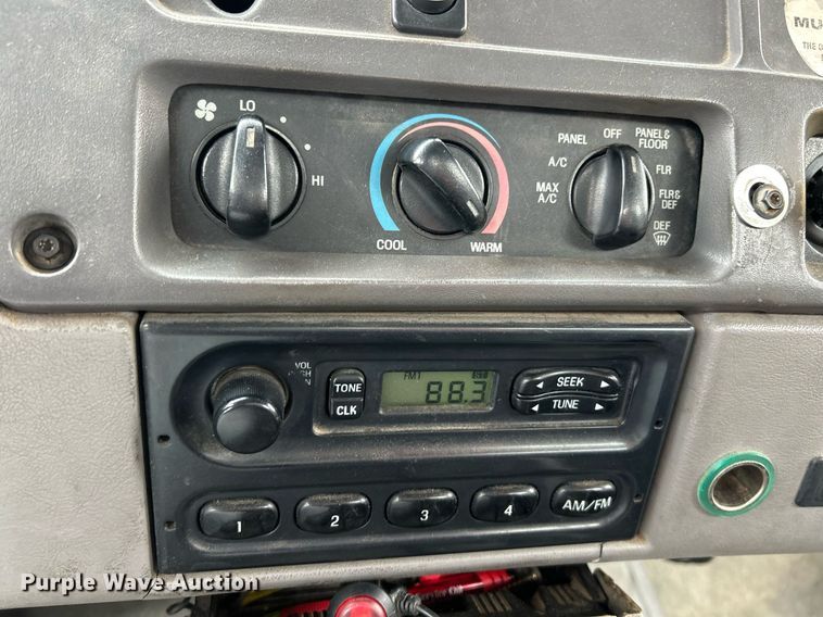 image for item NE9693 1999 Sterling L7501 fuel truck