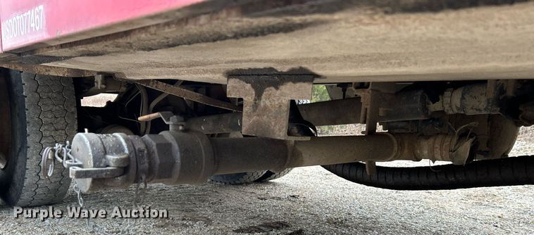 image for item NE9693 1999 Sterling L7501 fuel truck