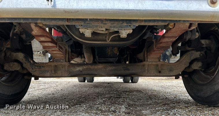 image for item NE9693 1999 Sterling L7501 fuel truck