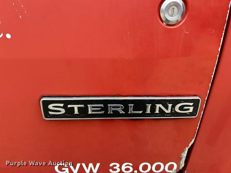 image for item NE9693 1999 Sterling L7501 fuel truck