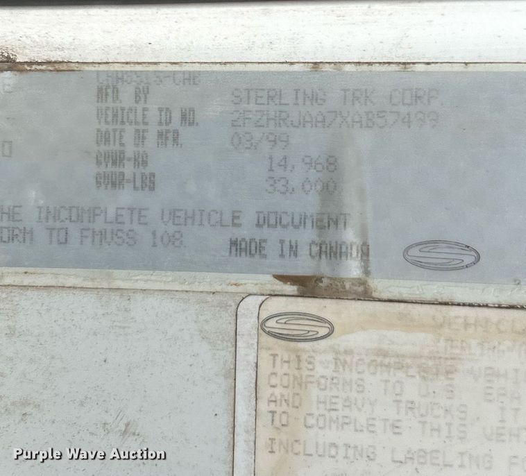 image for item NE9693 1999 Sterling L7501 fuel truck