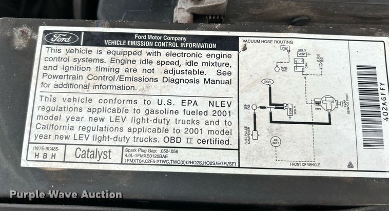 image for item NE9694 2001 Ford Explorer Sport Trac SUV