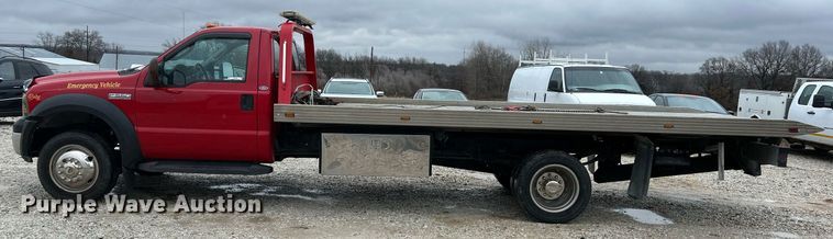 image for item NE9709 2006 Ford F550 Super Duty XLT  rollback truck